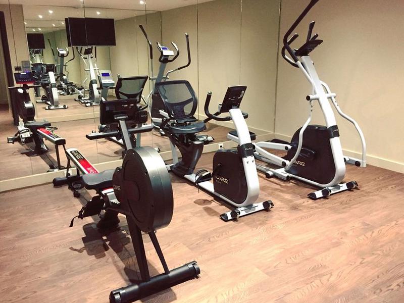 800A025953FE097B1640051070816B77