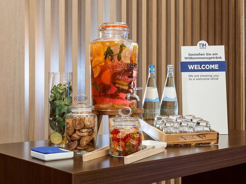 F3EA96A103A409FD82C35CAC2575EE2C