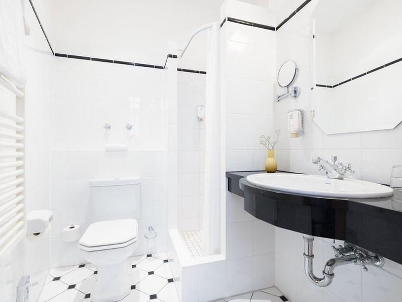 8159D211A5B08F673497AB125E27B953