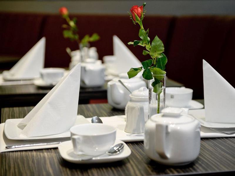 94C7618245D5BF7B94F63EE9E608D9DC