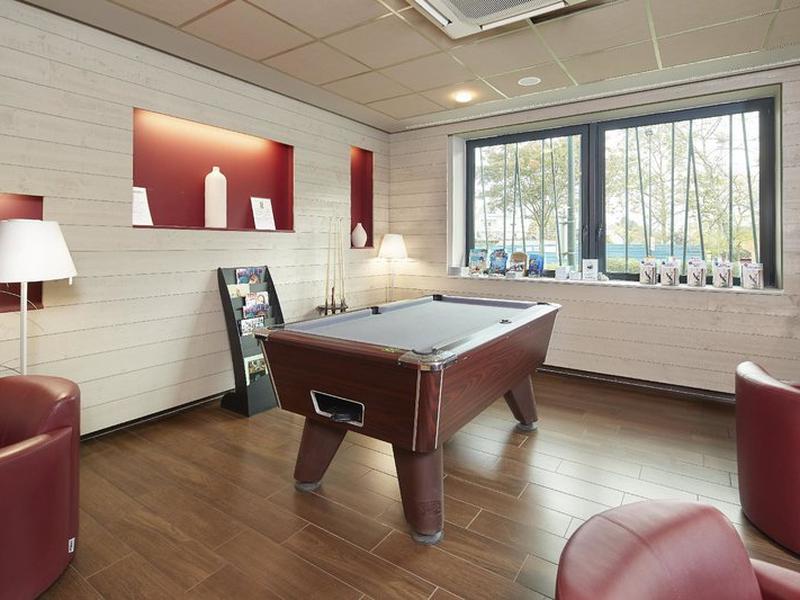 F8E0C241A1E7BFAC9AB408AA28B1B98B