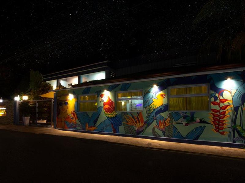 589BF8CB158724D18EE7CBE9ADAFE296