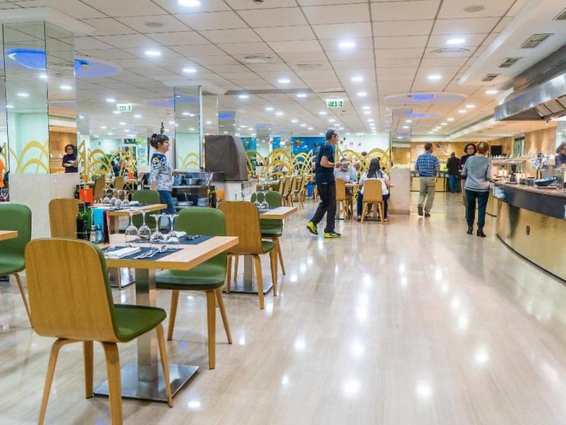 E1467200ECF17F220408EDAA4AEE9482