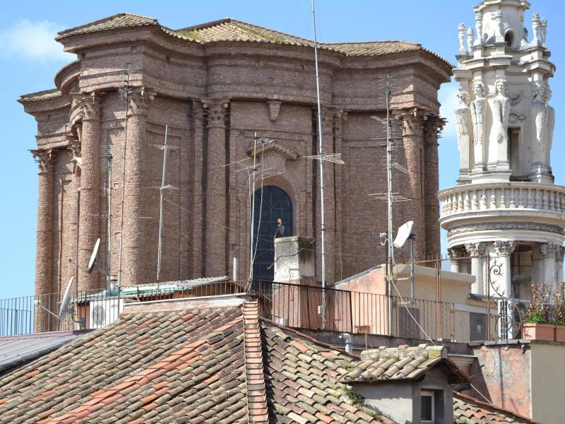 CC640C0A647B2B98AC767CA25006CFA6