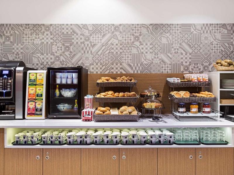 5C2F4A84CC9D40ACCDE3E0D5B1AABB70