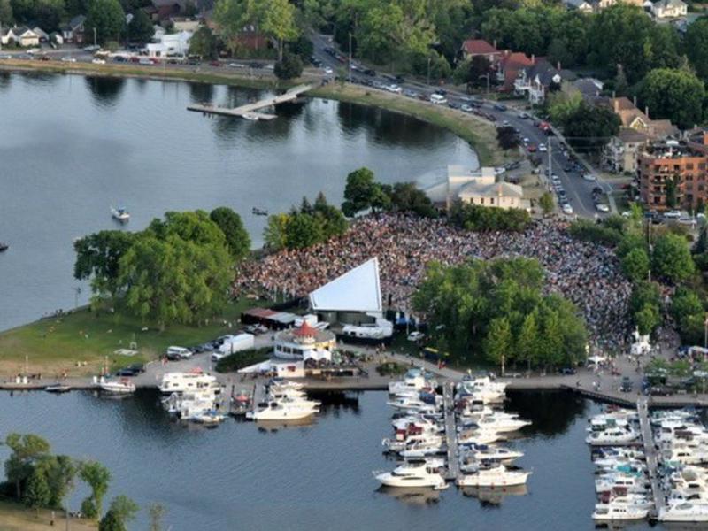 D5A61FCD89506FFDAA7ADF258451AC2A