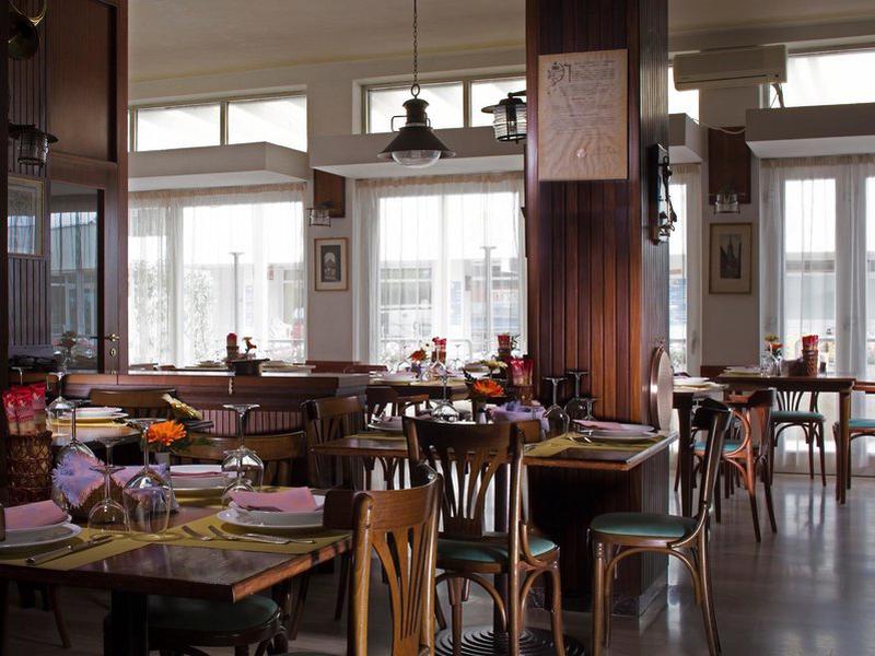 288943B559AEB8E11151C529A0FA6B3F