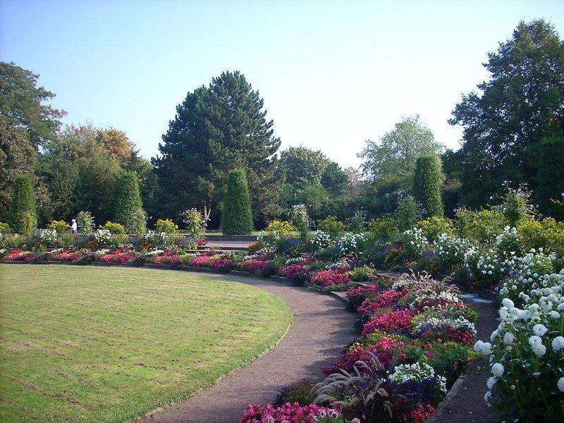 14A6064DCD7D1B6210E383D2FE2AA582