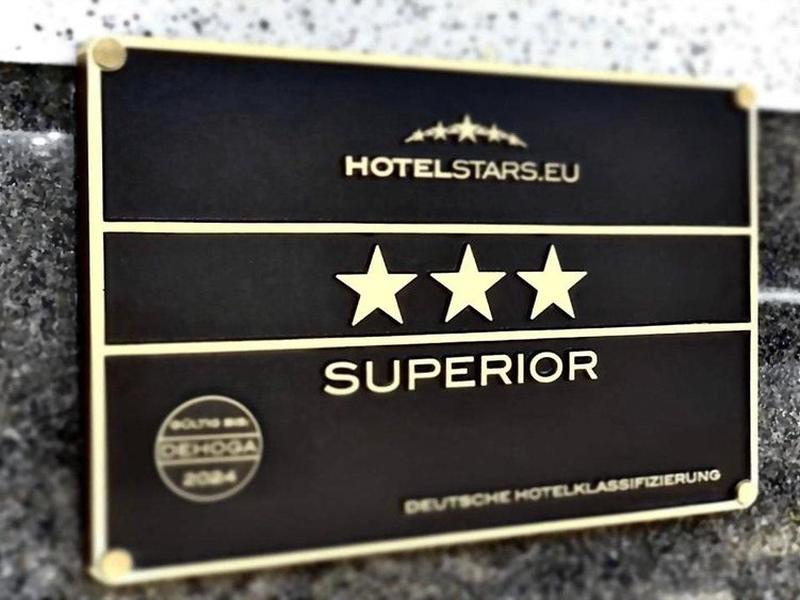 060332C989746B0BE71E13EA377C9607