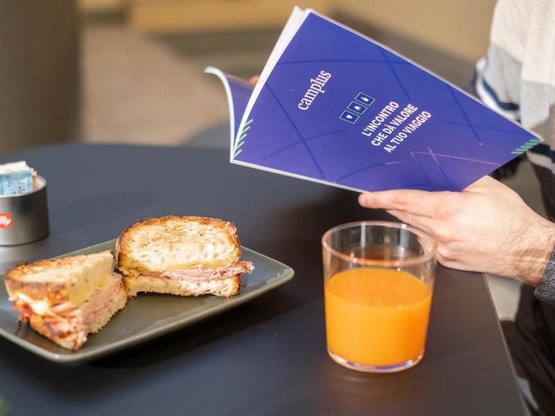 868B0B0429C9EAAF856DFBA004C168AC