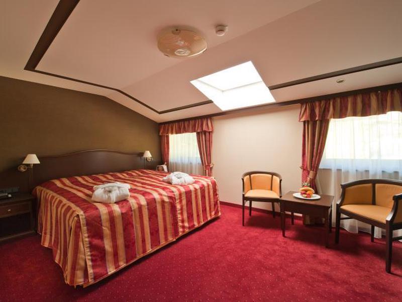 1F866695D35830CFCC2659784760CAA7