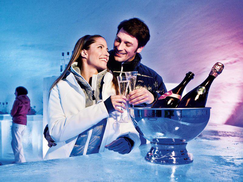 B6E555083DD485BAC37B20C460F1A794