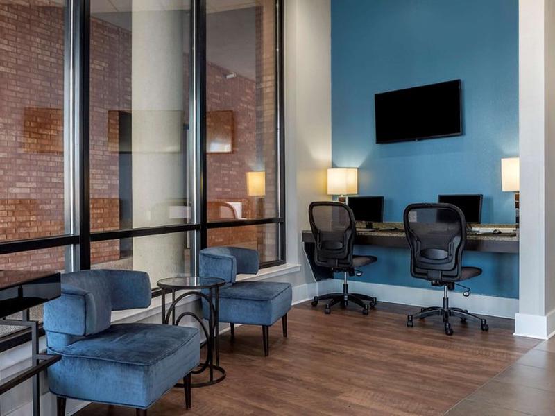 C2740FCB9172D7A153811B2104EFE498