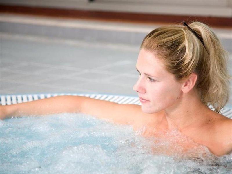 1070FC688CFE3853F40C80A24DE96F0F