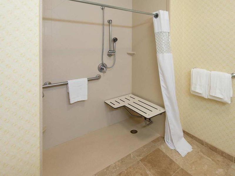 96A6000AC715C5D95F063C7E21FFA495