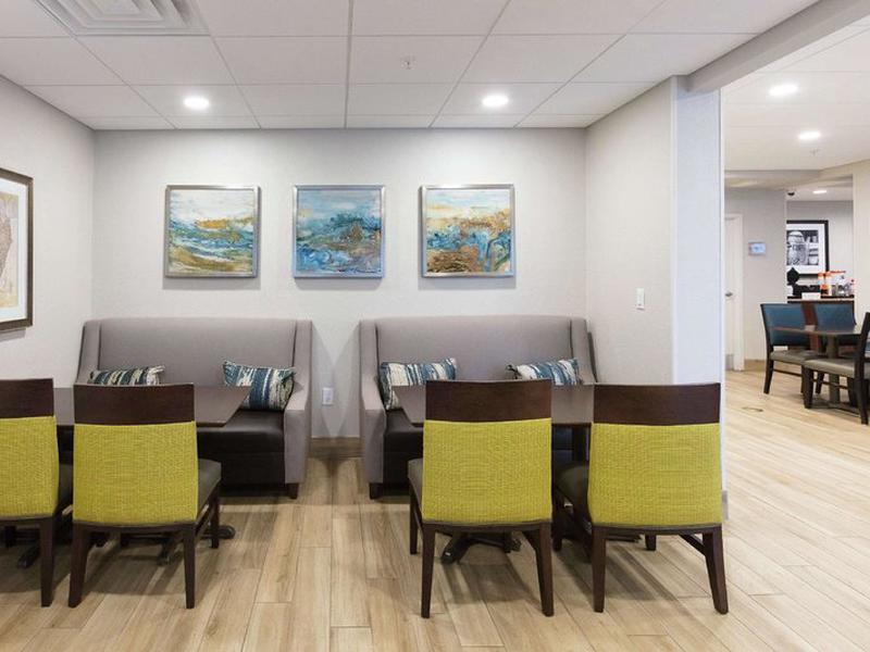 EFE03C1D4DAD33E3A1A8275216552C50