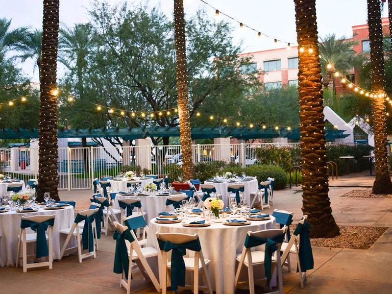 D81C12BB74AAE70B7C36F11CBAC8F65E