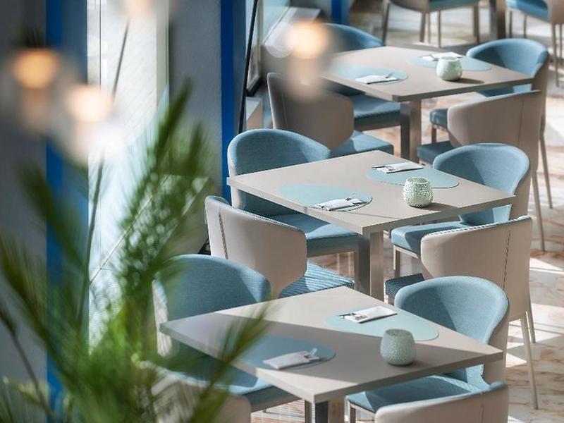 B57297DB3F8889DE5D15CE9C2BD50802