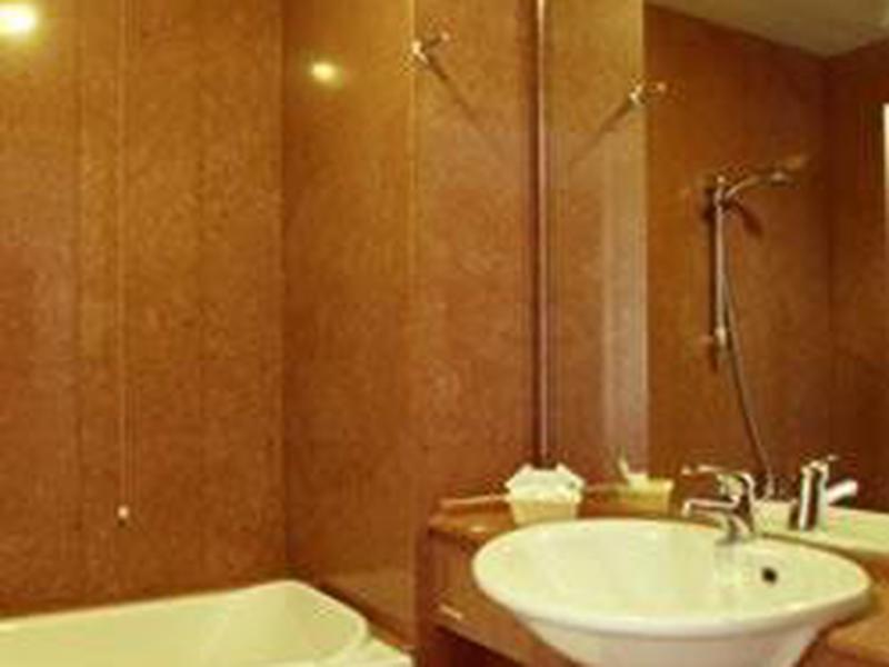 93BBC1B7682652F5CE072DEC010C1CB8