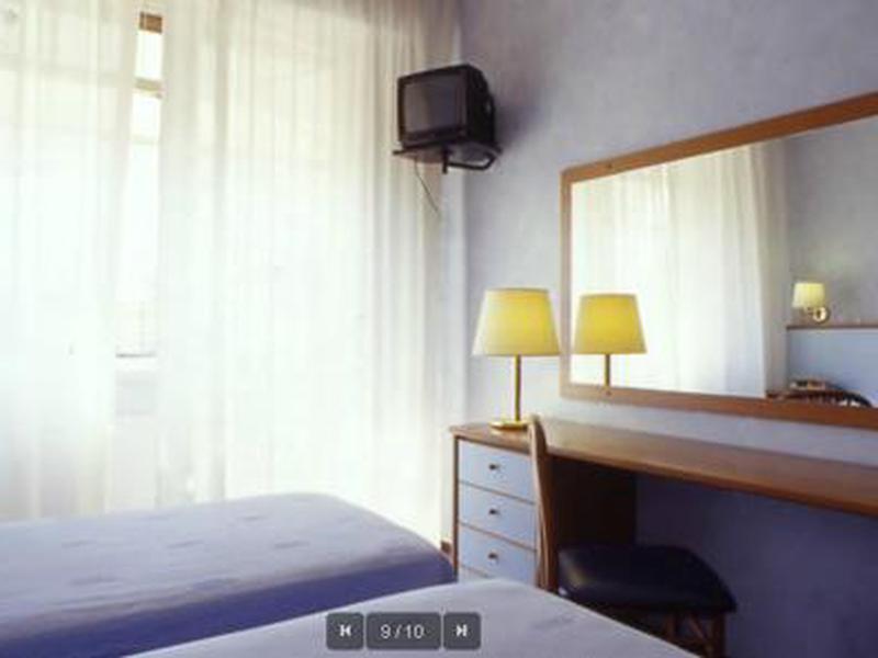 645641A4057558C8078E905965EEC887