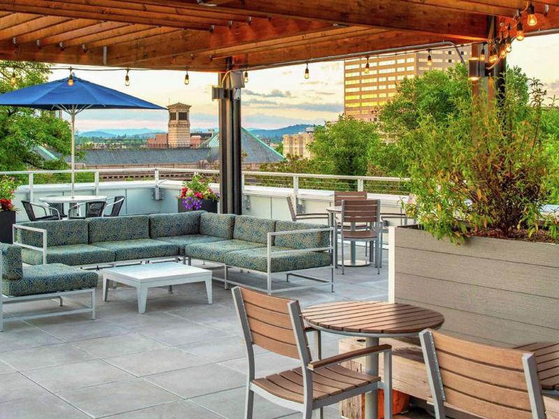 3D7520F0DEAACB50BC880124E3E6AD0E