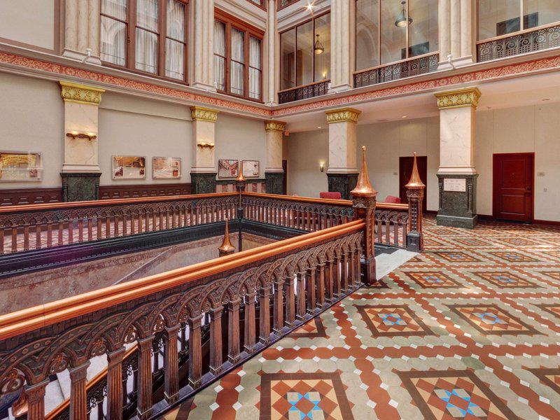 EDD9934649C8C5A8CDBDBA343910DA08