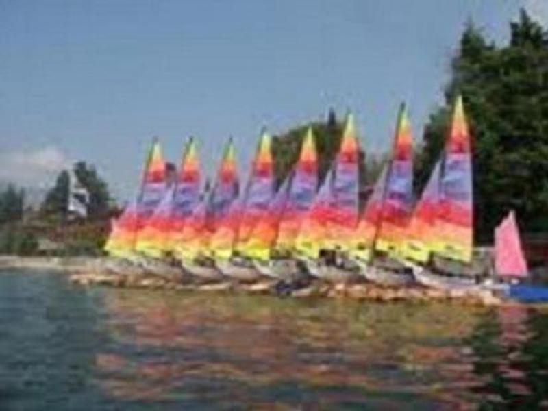 1CC477B3104E64BF2F23B7A99E0FDD96