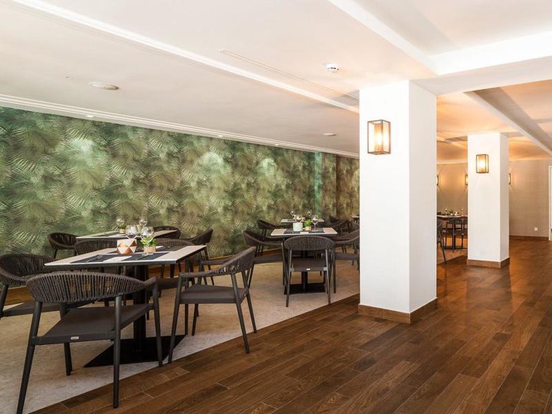 73303FD509D0857F4BC18BD7DE54A12D