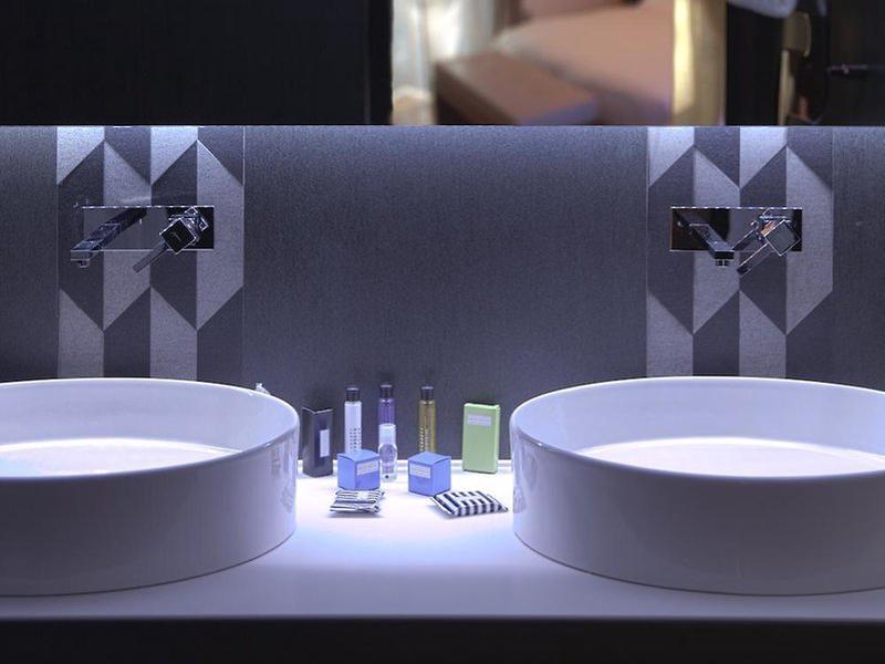 5C21960B346D6AAB733B8019702F5674