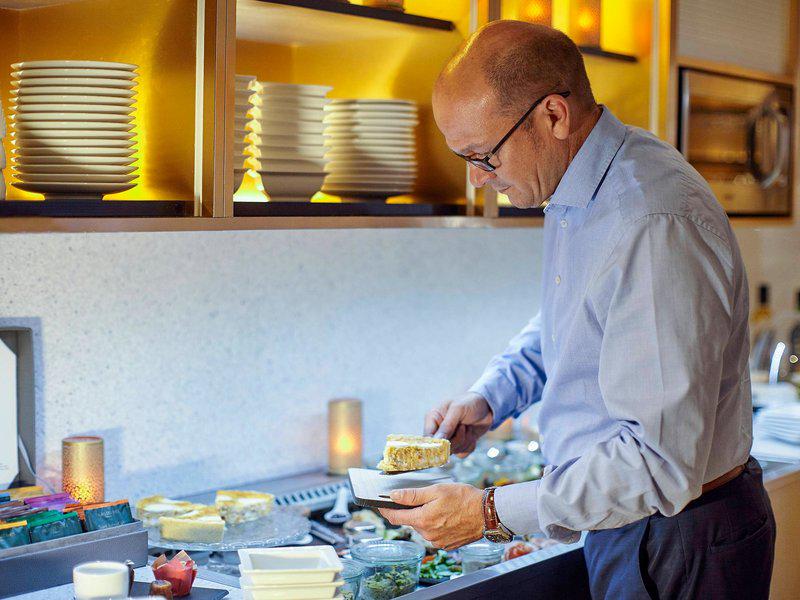 B1D08973CE02EDE191F6CA74B825635F