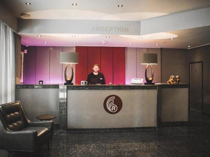 347567F40B95C4D34590FB681E05B10E