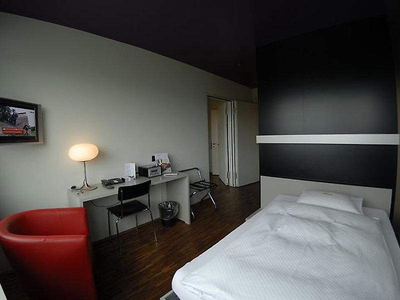 6E0EBB8D71058B8D3AEF4634B9EFCF67