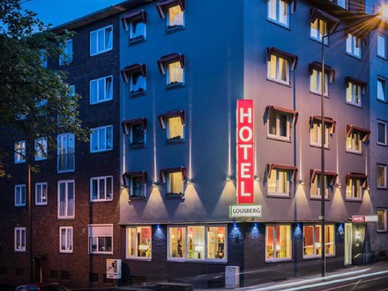 09CE3C72E901799A21640C96EED6DC8E