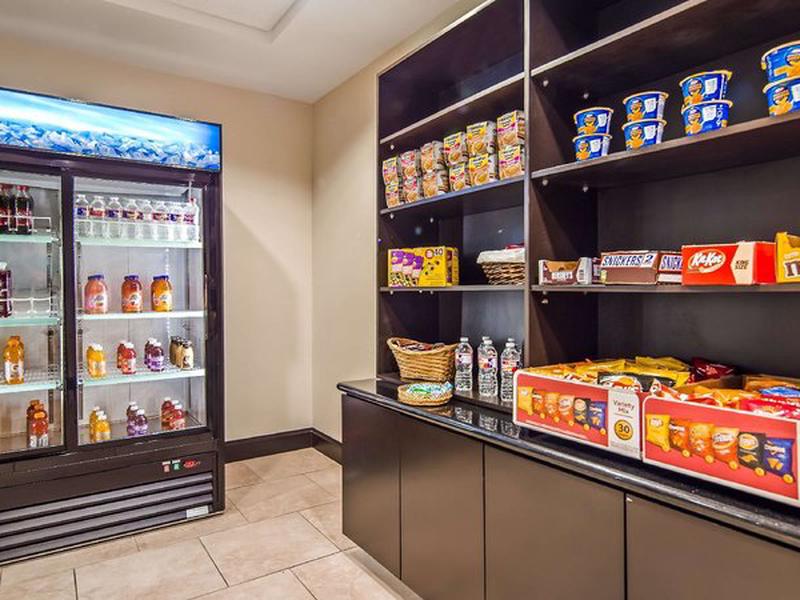 FE147AEF17F8F9DB05D1434900247321