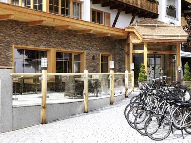 91A12617C4474A937D1C0627B62B0A11