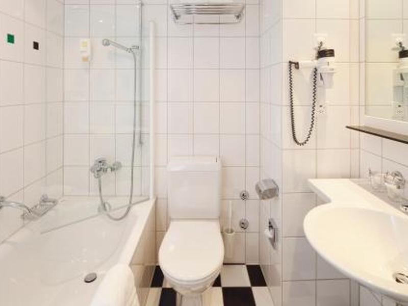 DDD1A1ABCA8D2B202C9BC92CBD9F26FF