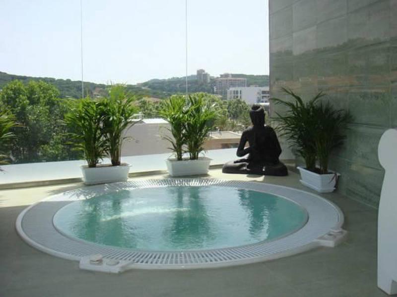 1DEC90DD6D7A6D31E6A6D939F079E9D3