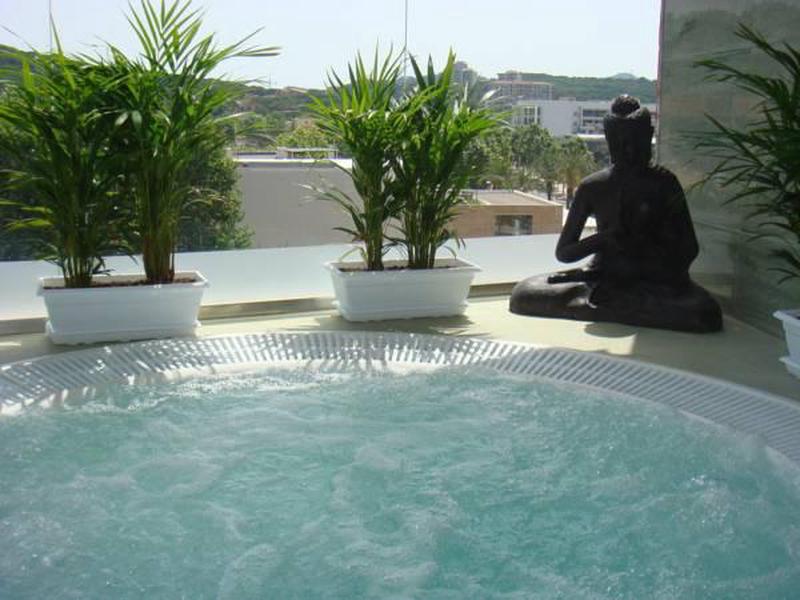 A761967C174990FB44C5C3B2B4E5F5BC