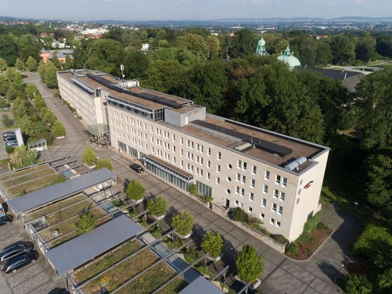 1B63C35926E5851564C7D44D980292C1