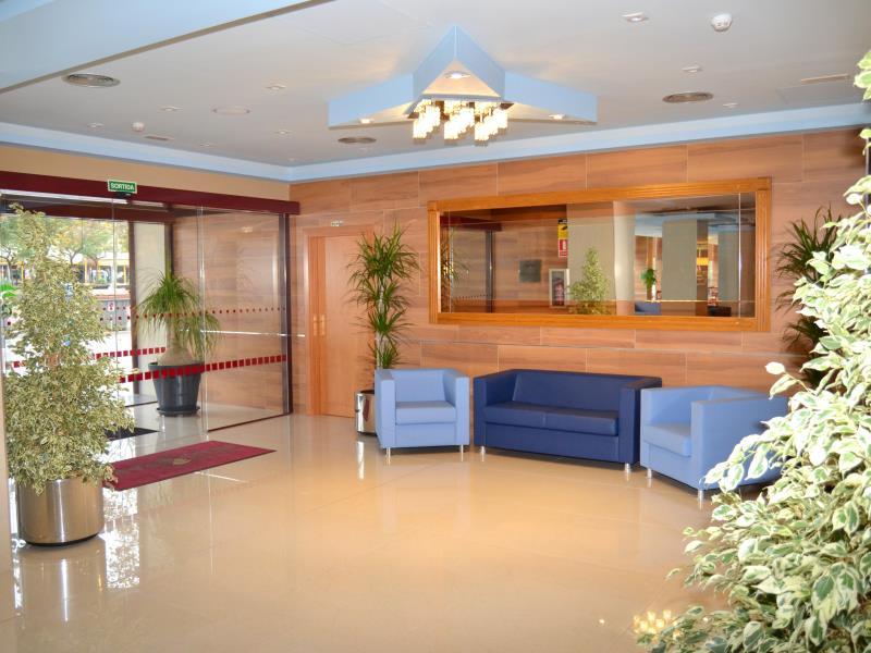 5B0A8215E585D12B5DAE97328136A445