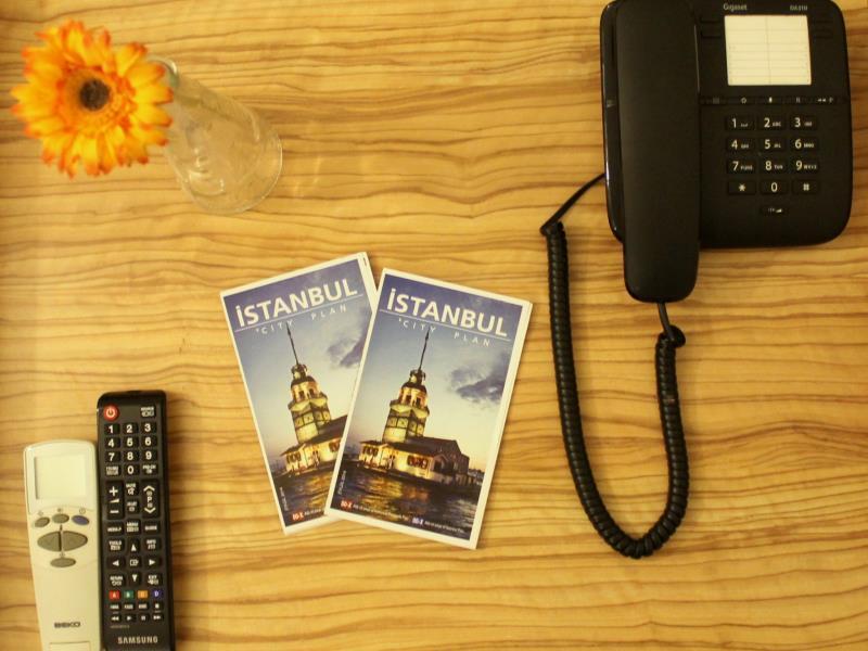 2E48B3F2CFF6BDC78B1B3E76BE6E833C