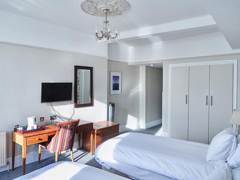 C6BB254EA7BB5F35E59A70F263FA829C