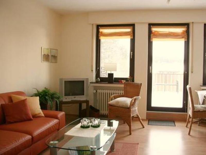 A60991282F2E7D4447ECB68A791E7A1D