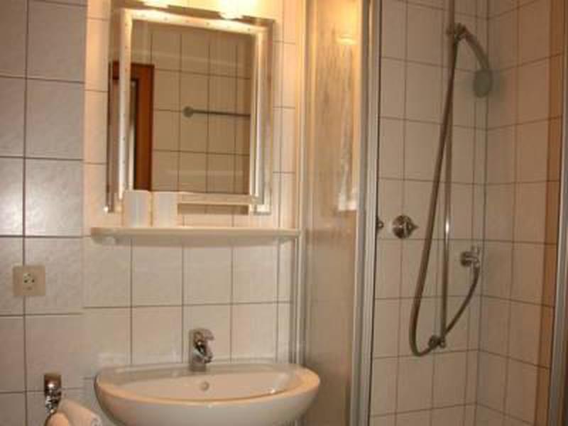 BCF76A785D132FD3E2CADC80726870C7