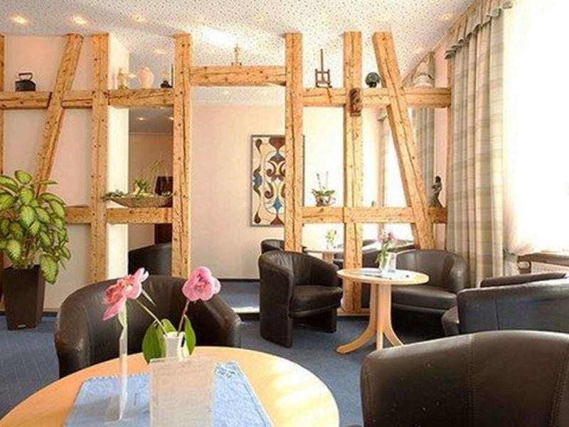 0A432D9F9D1818E4B6BA4F380A8BBA45