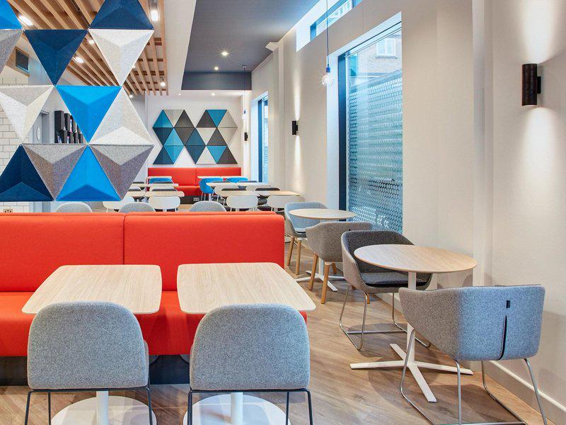 90C82EA0BB754D34FE179381FE81AF45