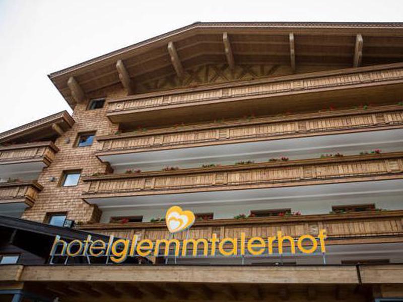 2B38EB465166128DFC9E243F56EFFCB2