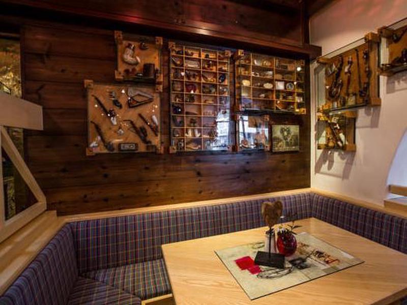 F2CBFF4132B6AF3E131DF2F313B0470A