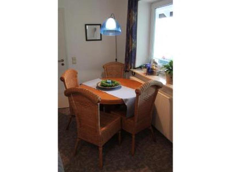 82CC6F03CDBD62F15BCC6E684F2FB220