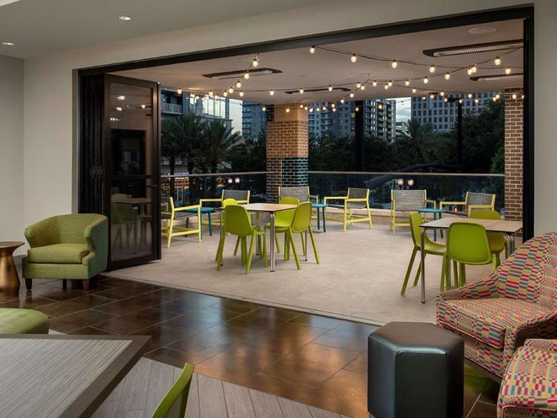 81E8FED0A60002B593D7C6A40CBB7D1F